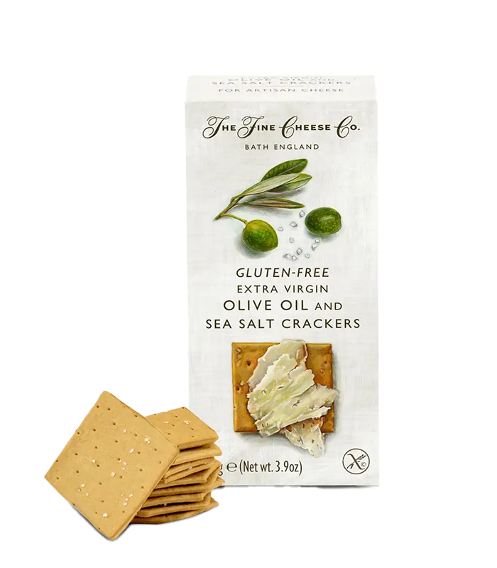 English crackers with extra virgin olive oil and sea salt