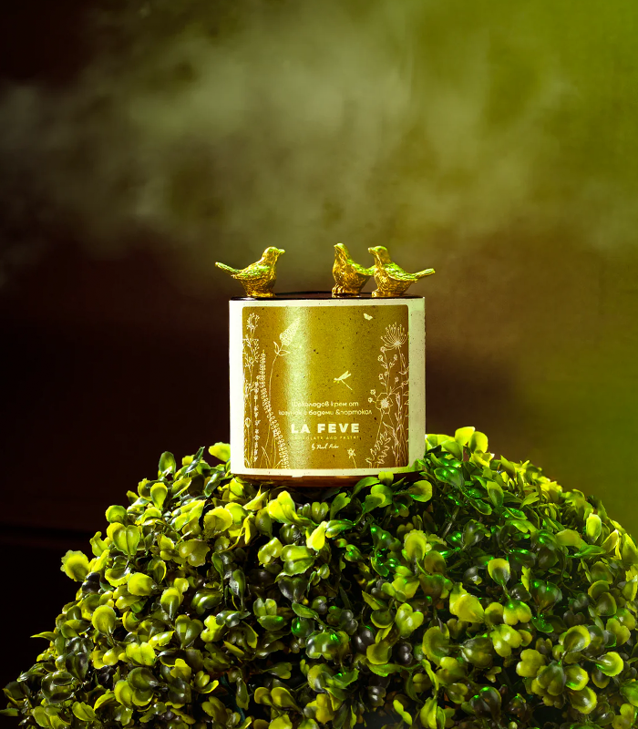 Easter Bread & Almonds Spread