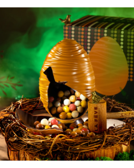 La Feve Yellow Fabergé with dragees